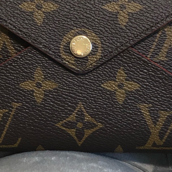 Louis Vuitton Pochette Kirigami (Medium) - Picture 3 of 8